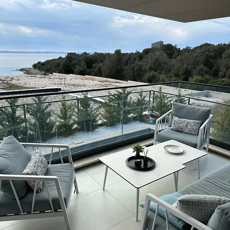 Appartamento “inblue” With Private Pool