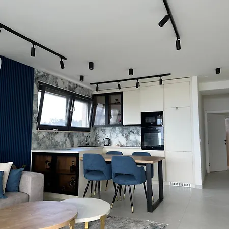 “inblue” With Private Pool *